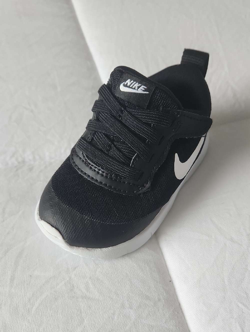 Nike Toddler Black and White Sneaker with Hook-and-Loop Strap